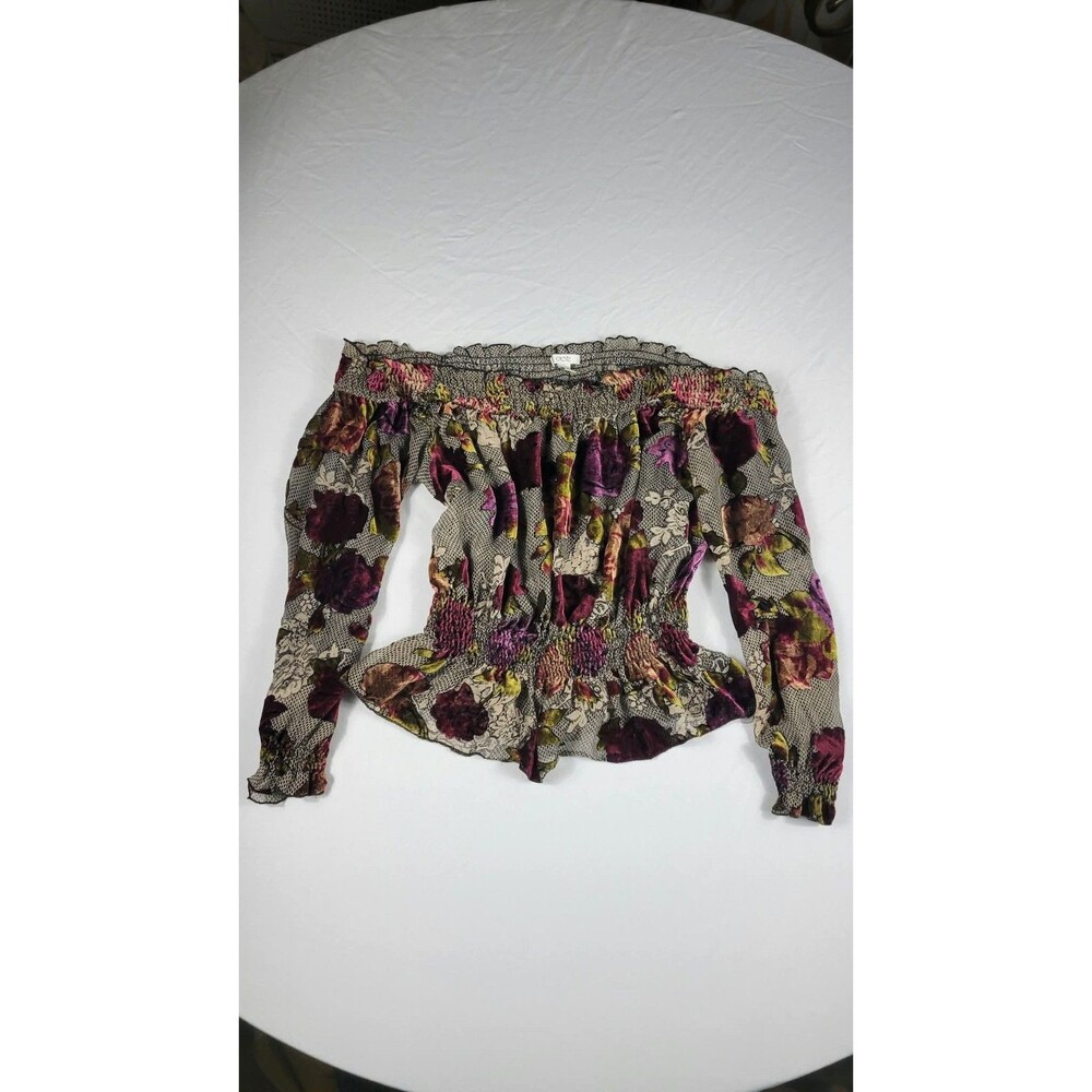 CACIVE Seethrough Cover over shirt Cropped Floral Velvet Pattern.